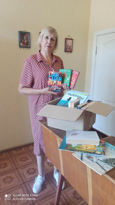Для тих, хто вивчає мови: у містечку на Черкащині бібліотеки поповнюють фонди іноземною літературою Для тих, хто вивчає мови: у містечку на Черкащині бібліотеки поповнюють фонди іноземною літературою