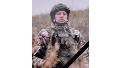 На Чернігівщині попрощалися з Сергієм Свінковим, Дмитром Репетою, Михайлом Онищенком та Геннадієм Джурою На Чернігівщині попрощалися з Сергієм Свінковим, Дмитром Репетою, Михайлом Онищенком та Геннадієм Джурою