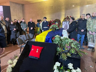 У Києві прощаються з керівництвом МВС