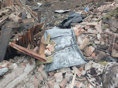 "Вони добивали школу". Наслідки повторного обстрілу Краснопілля "Вони добивали школу". Наслідки повторного обстрілу Краснопілля