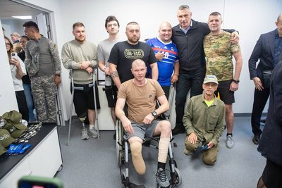 У Києві відкрили сучасний протезний центр для ветеранів та цивільних У Києві відкрили сучасний протезний центр для ветеранів та цивільних