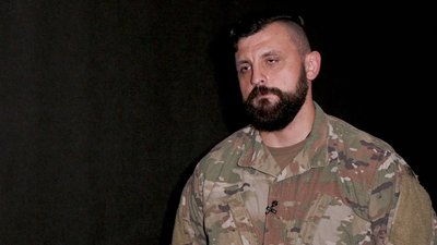 “Є точка кипіння”. Історії двох бійців, які пішли в СЗЧ, але повернулися воювати в “Азов” “Є точка кипіння”. Історії двох бійців, які пішли в СЗЧ, але повернулися воювати в “Азов”