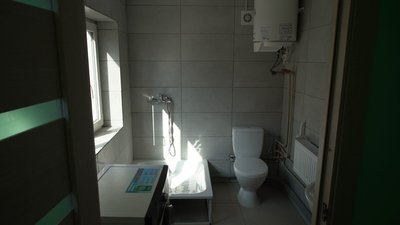 Допомагають із ремонтом, технікою та документами: як супроводжують переселенців на Кіровоградщині Допомагають із ремонтом, технікою та документами: як супроводжують переселенців на Кіровоградщині