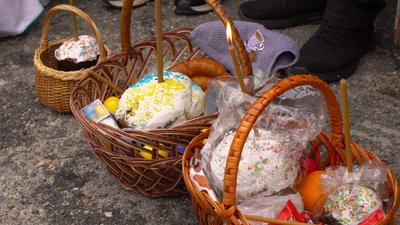 Великдень у Кропивницькому: у храмах моляться та освячують святкові кошики