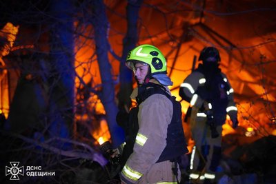 Нічна дронова атака РФ на Одещину: є постраждалий, пошкоджено портову інфраструктуру