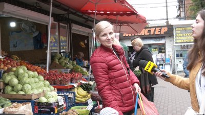 Полуниця на ринках Житомира: ціни, сорти та попит Полуниця на ринках Житомира: ціни, сорти та попит
