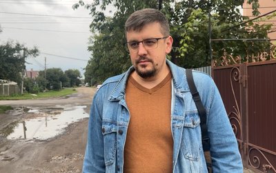 Жителі Степової у Луцьку півтора року домагаються ремонту дороги: що відповіла міськрада Жителі Степової у Луцьку півтора року домагаються ремонту дороги: що відповіла міськрада