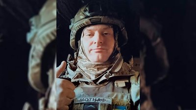 На Чернігівщині поховали Олександра Ющенка та Олександра Паська, які загинули на фронті На Чернігівщині поховали Олександра Ющенка та Олександра Паська, які загинули на фронті