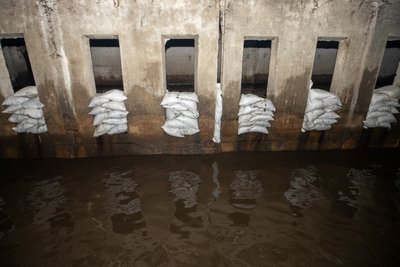 У Києві майже розчистили підземну частину річки Либідь У Києві майже розчистили підземну частину річки Либідь