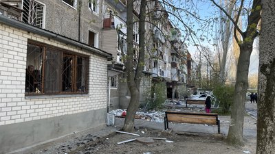 "Вдячна, що залишилися живими". Очевидці розповіли про нічну дронову атаку на Миколаїв "Вдячна, що залишилися живими". Очевидці розповіли про нічну дронову атаку на Миколаїв