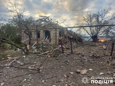 "Смерчами", авіабомбами та ствольною артилерією: наслідки обстрілів Донеччини за добу "Смерчами", авіабомбами та ствольною артилерією: наслідки обстрілів Донеччини за добу