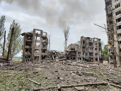 Росіяни зруйнували 9-ти поверховий будинок в Авдіївці, під завалами люди Барабаш Росіяни зруйнували 9-ти поверховий будинок в Авдіївці, під завалами люди Барабаш