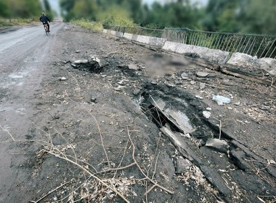 Пошкоджений міст на Харківщині