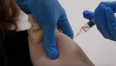 Не встигаємо замовляти: Черкащина отримала 1513 доз вакцини від грипу