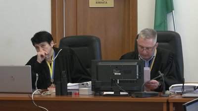 Водій, якого підозрюють у скоєнні смертельної ДТП на Чернігівщині, хоче вийти з СІЗО під заставу: що вирішив суд Водій, якого підозрюють у скоєнні смертельної ДТП на Чернігівщині, хоче вийти з СІЗО під заставу: що вирішив суд