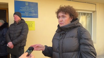 "Дві години у черзі". У районних відділах пенсійного фонду у Дніпрі наплив відвідувачів "Дві години у черзі". У районних відділах пенсійного фонду у Дніпрі наплив відвідувачів