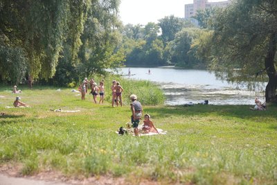 На Сумщині температура на вулиці підніметься до +37°. Коли чекати на похолодання? На Сумщині температура на вулиці підніметься до +37°. Коли чекати на похолодання?
