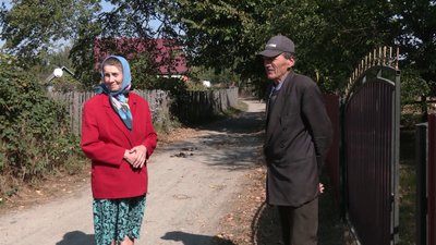 Жителі Рівненщини готуються до зими. Як це відбувається у прикордонному селі Жителі Рівненщини готуються до зими. Як це відбувається у прикордонному селі