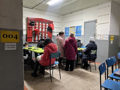 Як жителі Горішніх Плавнів переживають блекаут 7 грудня Як жителі Горішніх Плавнів переживають блекаут 7 грудня