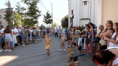 Яблучний Спас 2026: як у Вінниці віряни відзначили Преображення Господнє Яблучний Спас 2026: як у Вінниці віряни відзначили Преображення Господнє