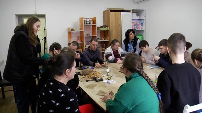 У Житомирі відновив роботу Центр денного догляду для людей з інвалідністю У Житомирі відновив роботу Центр денного догляду для людей з інвалідністю