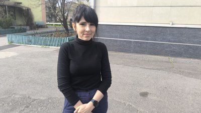 У Кривому Розі жінка стріляла з пневматичної зброї по безпритульних собаках: що розповіли очевидці та в поліції У Кривому Розі жінка стріляла з пневматичної зброї по безпритульних собаках: що розповіли очевидці та в поліції