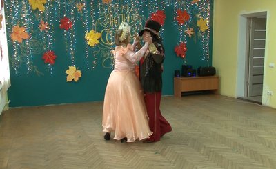 "Осінній капусник": черкаські пенсіонери організували свято до Міжнародного дня студента "Осінній капусник": черкаські пенсіонери організували свято до Міжнародного дня студента