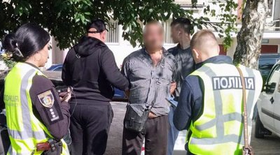 Чоловіка, який торгував зброєю та вибухівкою, судитимуть Чоловіка, який торгував зброєю та вибухівкою, судитимуть