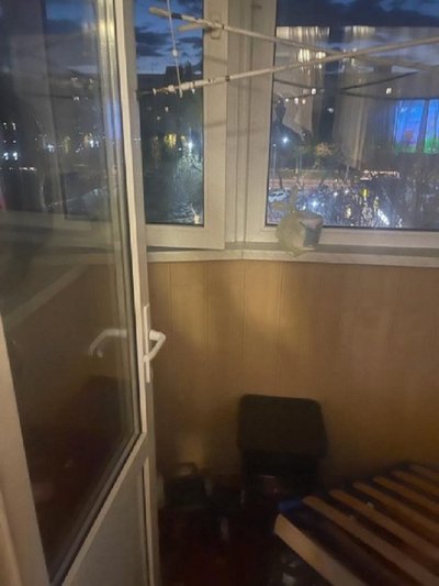 В Одесі дворічна дитина випала з вікна п’ятого поверху В Одесі дворічна дитина випала з вікна п’ятого поверху
