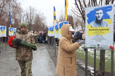 У Решетилівці відкрили Алею Героїв У Решетилівці відкрили Алею Героїв