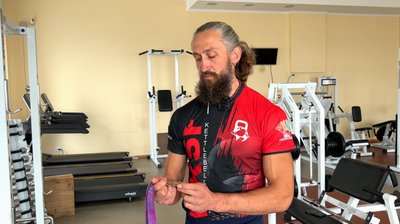 "Медалі перестав рахувати": як гирьовик Іван Макаренко з Рівненщини став чемпіоном світу
