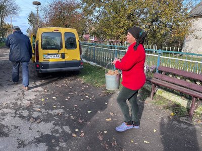 "Картопля, морква, бурячок": як у громаді на Волині зібрали сільгосппродукцію для лікарні "Картопля, морква, бурячок": як у громаді на Волині зібрали сільгосппродукцію для лікарні