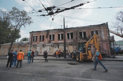 Холодногірський район був під ударом дронів 7 липня: фото руйнувань Холодногірський район був під ударом дронів 7 липня: фото руйнувань