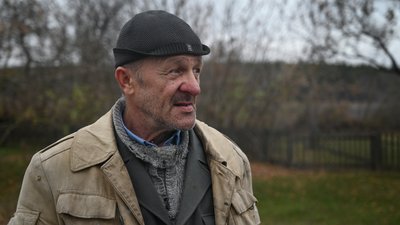 Через обстріли виїхали пів села: як живуть люди на Чернігівщині за 15 кілометрів від кордону з РФ Через обстріли виїхали пів села: як живуть люди на Чернігівщині за 15 кілометрів від кордону з РФ