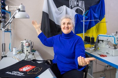 "Під обстрілами бігли до ЗСУ": історія переселенки Світлани Кравченко, яка у 55 змінила професію "Під обстрілами бігли до ЗСУ": історія переселенки Світлани Кравченко, яка у 55 змінила професію