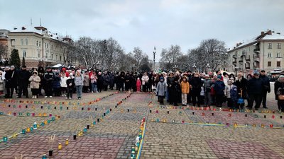 День пам’яті жертв голодоморів, тернопіль, голодомор, свічки День пам’яті жертв голодоморів, тернопіль, голодомор, свічки