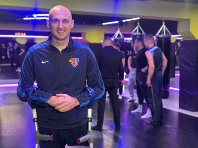 "Розумів, що буду без ноги, але житиму": оборонець після поранення став викладачем у вінницькому ВНЗ "Розумів, що буду без ноги, але житиму": оборонець після поранення став викладачем у вінницькому ВНЗ