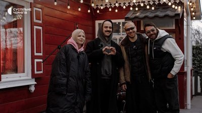 «Ми зараз через мистецтво, через красу співіснуємо з болем», — OTOY на Фабричній,12 «Ми зараз через мистецтво, через красу співіснуємо з болем», — OTOY на Фабричній,12