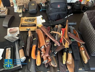 В Одесі за підозрою в захопленні влади затримали учасників воєнізованого формування В Одесі за підозрою в захопленні влади затримали учасників воєнізованого формування