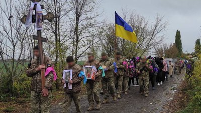 На Кіровоградщині попрощалися з військовими Віктором Бердником та Володимиром Зосіменком На Кіровоградщині попрощалися з військовими Віктором Бердником та Володимиром Зосіменком