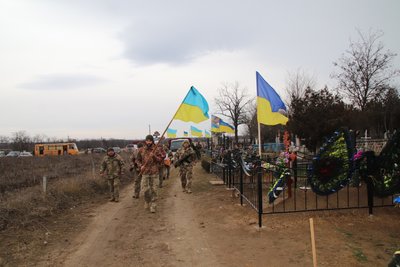 На Одещині попрощались із військовим Олександром Шамшуріним На Одещині попрощались із військовим Олександром Шамшуріним