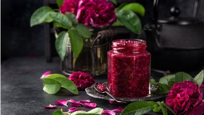 Варення з ружі: Маріанна Душар (Пані Стефа) інтерв'ю Варення з ружі: Маріанна Душар (Пані Стефа) інтерв'ю