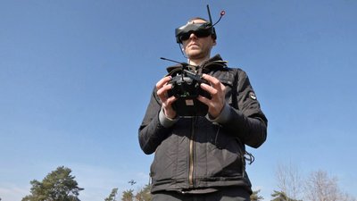 "Перший виліт був невдалий": боєць з Волині Олександр Кавчук розповів про роль дронів на війні "Перший виліт був невдалий": боєць з Волині Олександр Кавчук розповів про роль дронів на війні