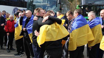 "Не знали, що він потрапив під обмін": брат розповів про звільненого з полону Назара Столярчука з Рівненщини