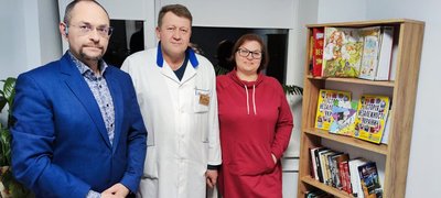 У Житомирі благодійна акція "Подаруй книжку захиснику України" триває У Житомирі благодійна акція "Подаруй книжку захиснику України" триває