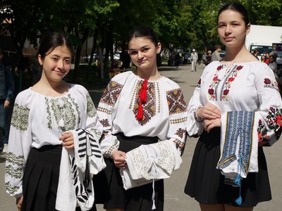 День вишиванки-2025: як вбирались у Кропивницькому. Фотопідбірка