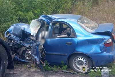 Смертельна ДТП на Черкащині: зіштовхнулися легковик та фура Смертельна ДТП на Черкащині: зіштовхнулися легковик та фура