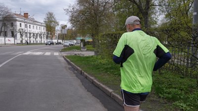 Бігає марафони після поранення: історія ветерана з Полтави Анатолія Васевича Бігає марафони після поранення: історія ветерана з Полтави Анатолія Васевича