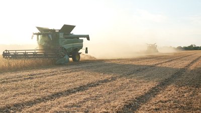 Збір сої на Вінниччині Збір сої на Вінниччині
