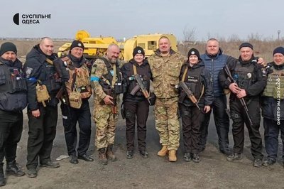 поліцейські з Одещини, які служили під обстрілами у Херсоні поліцейські з Одещини, які служили під обстрілами у Херсоні